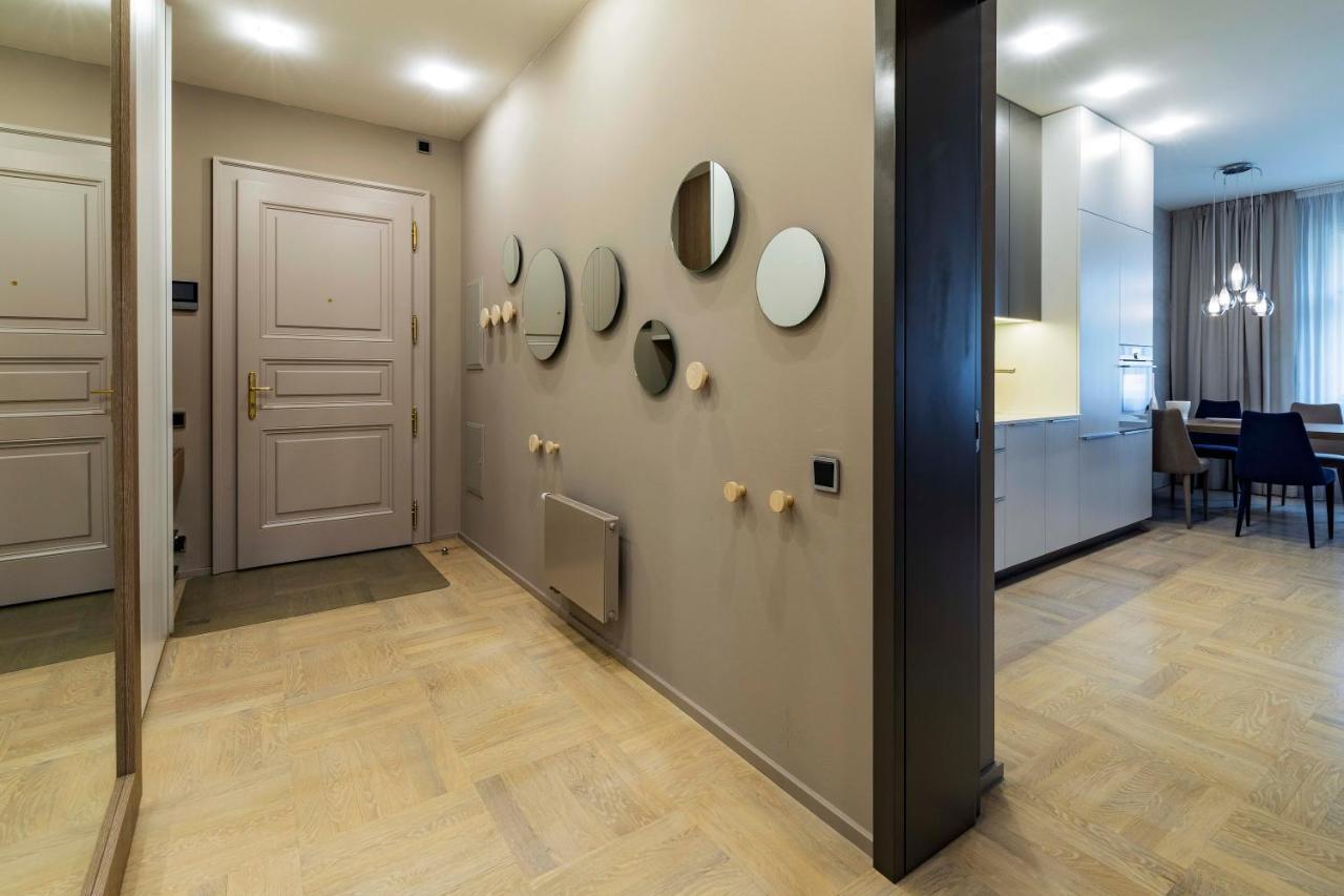 Apartamento New Luxury Apt With Ac&Parking In The Center Of Praga Exterior foto