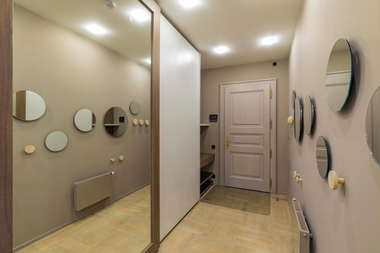 Apartamento New Luxury Apt With Ac&Parking In The Center Of Praga Exterior foto